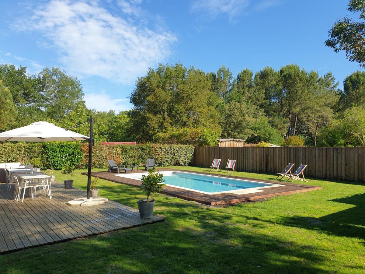 Bed and Breakfast La Grange du Born Sainte-Eulalie-en-Born Exterior foto