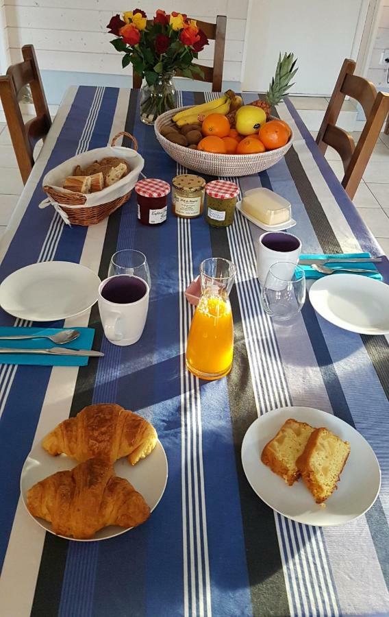 Bed and Breakfast La Grange du Born Sainte-Eulalie-en-Born Exterior foto